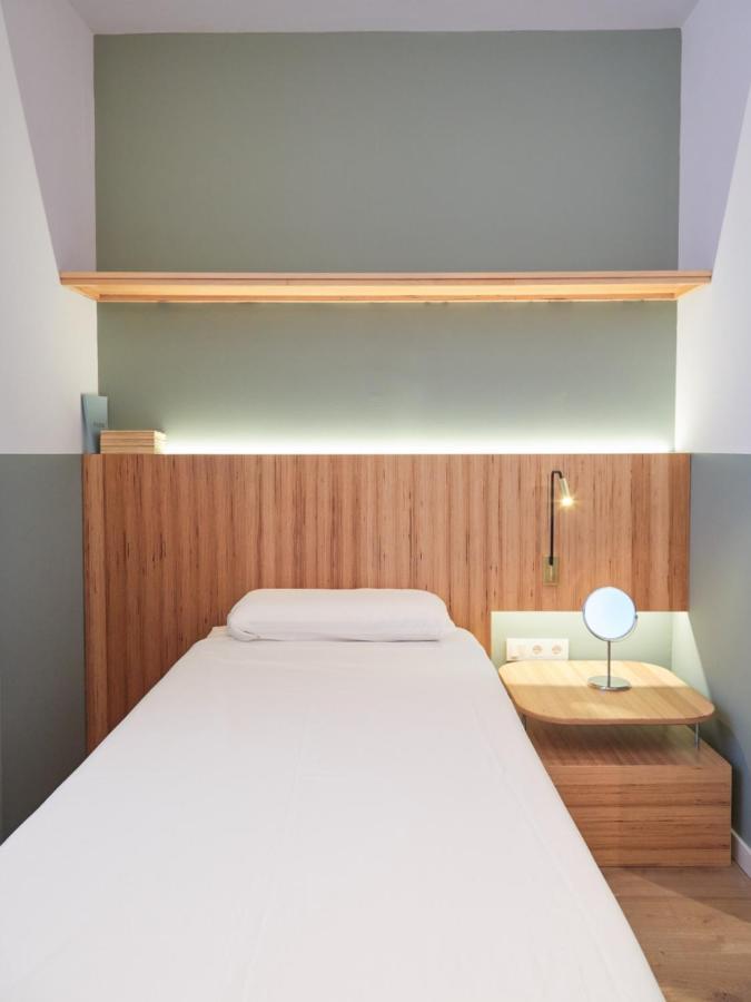 Bright Ensuite Rooms In Madrid, Sk Екстер'єр фото