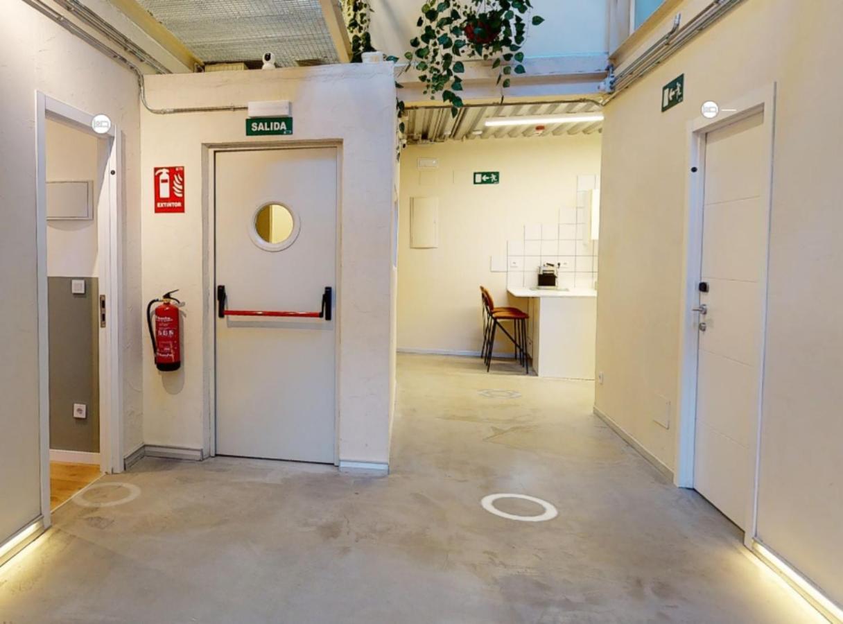 Bright Ensuite Rooms In Madrid, Sk Екстер'єр фото